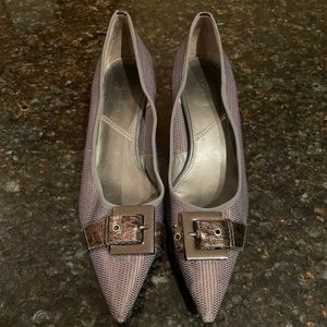 Tahari “Ta-Neal” Multicolored Heels Size 9.5